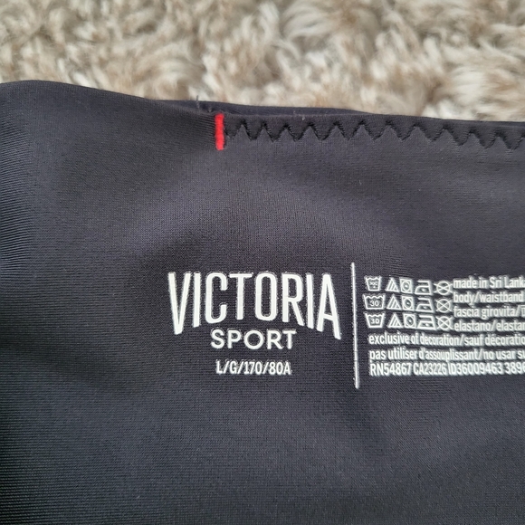 Victoria’s Secret Victoria Sport Gemstone Ombre Crop Athletic Leggings Large - Picture 5 of 6